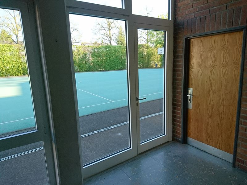 Foto Ausgang zum Sportplatz